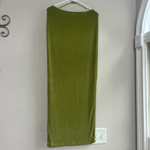 Cider Olive Green Crop Tank Top and High Waisted Ruched Maxi Skirt Set Medium(M) - Picture 6 of 8